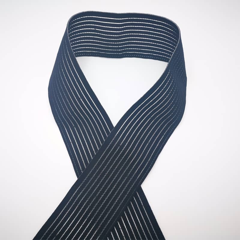 Azụ silk webbing